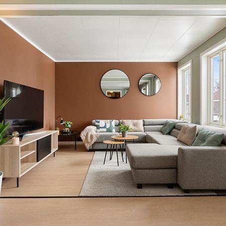 Central And Newly Renovated Apartment For Rent Tromsø Kültér fotó